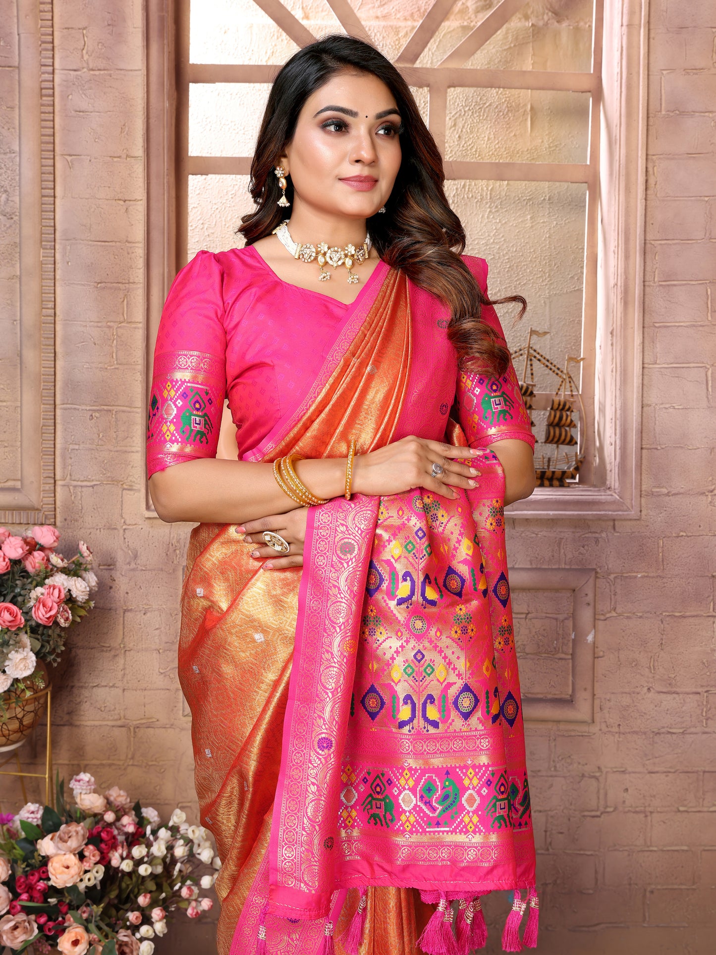Catalog Designer Saree.