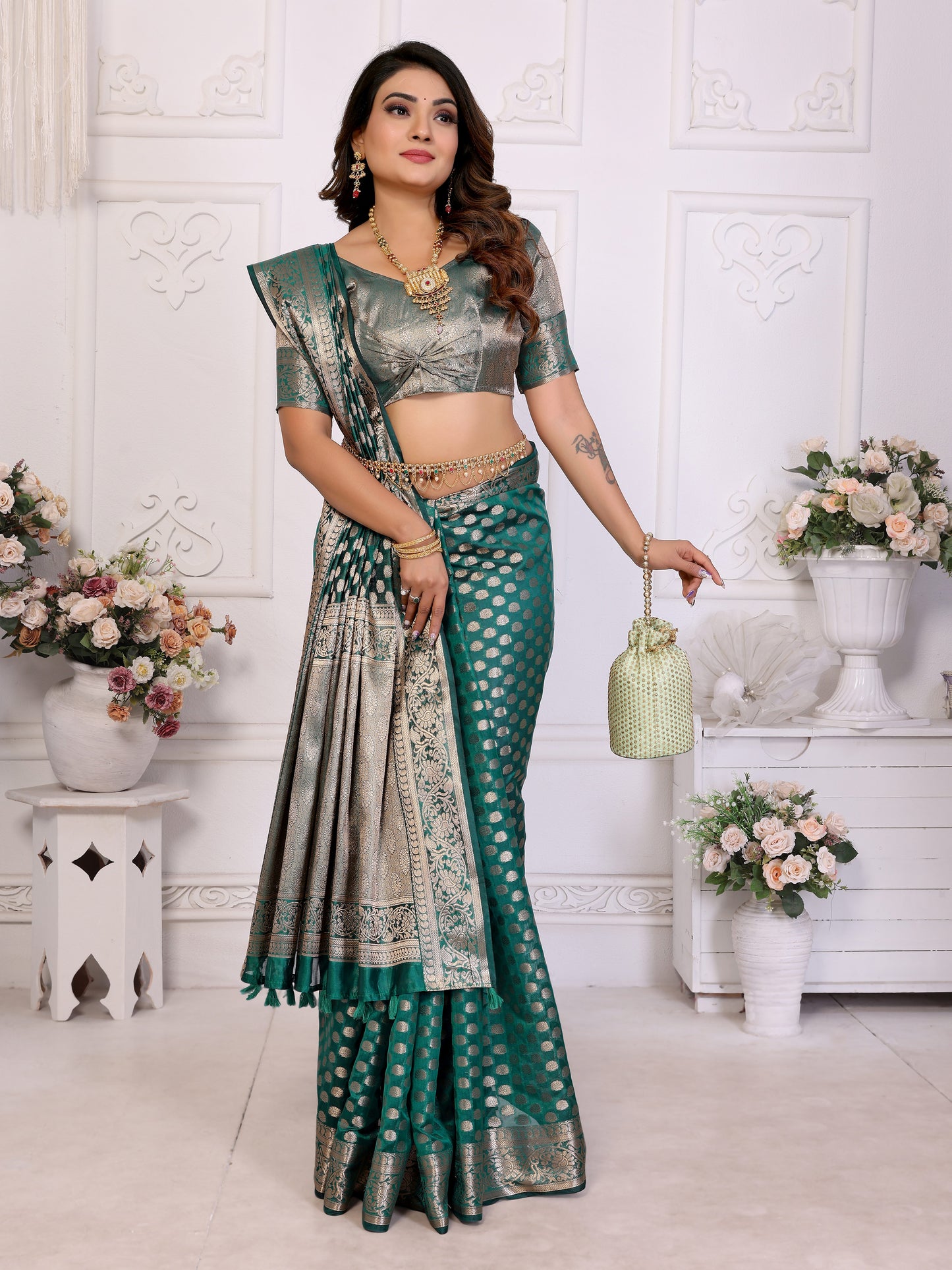 Catalog Designer Saree.