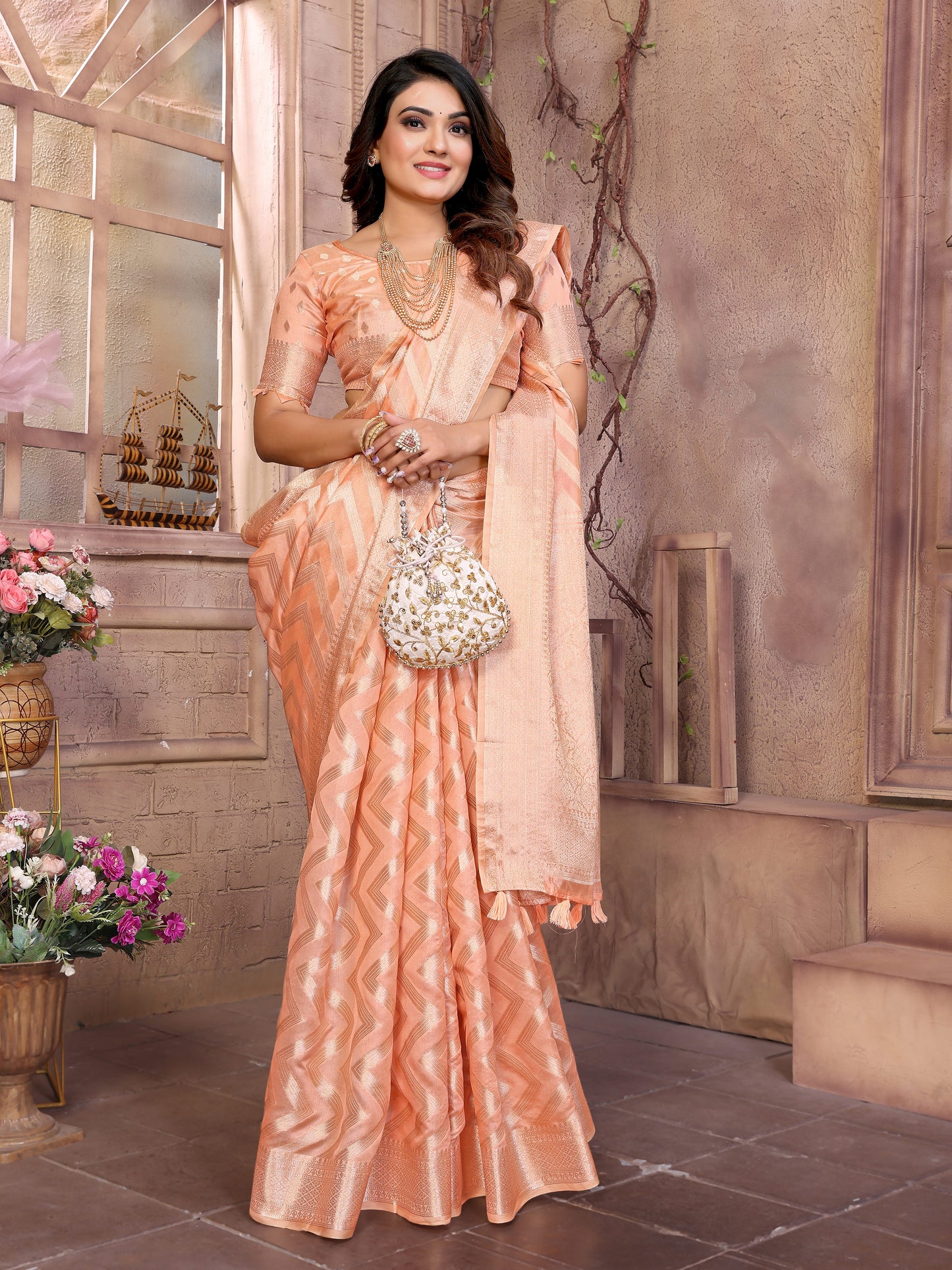 Catalog Designer Saree.