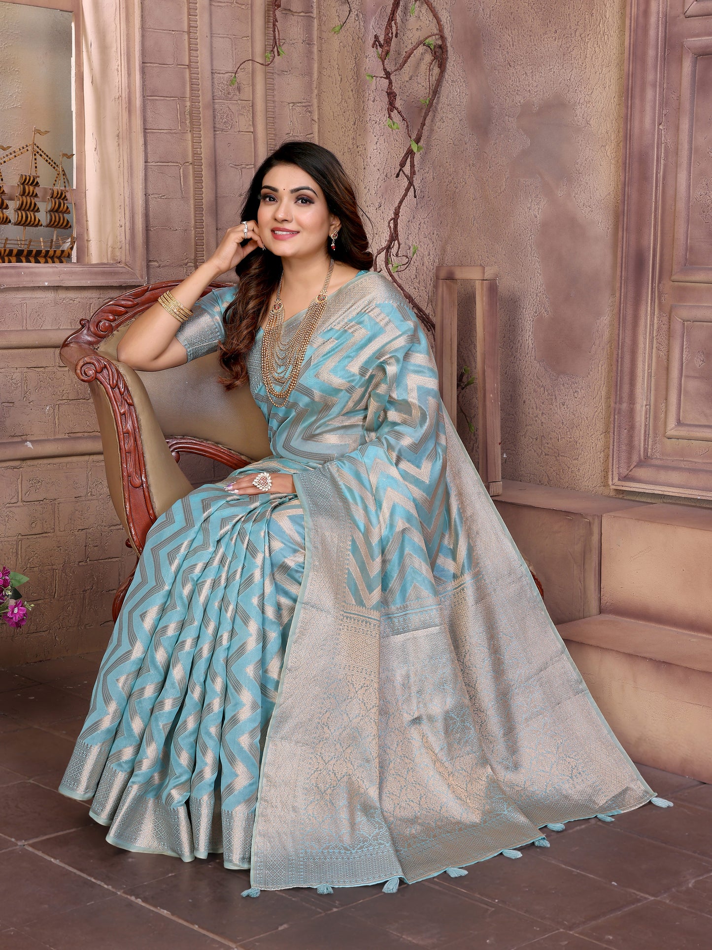 Catalog Designer Saree.