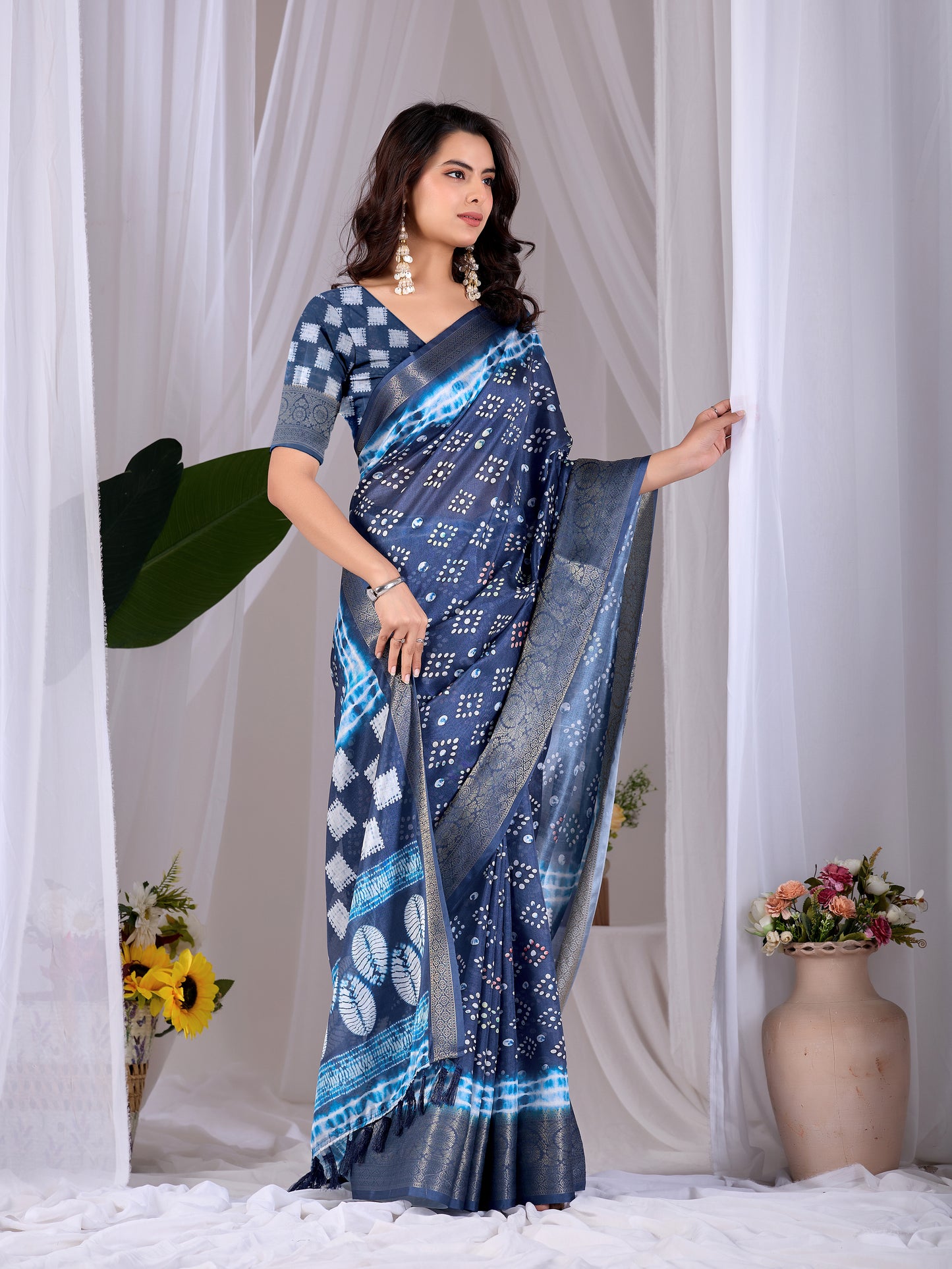 Catalog Designer Saree.