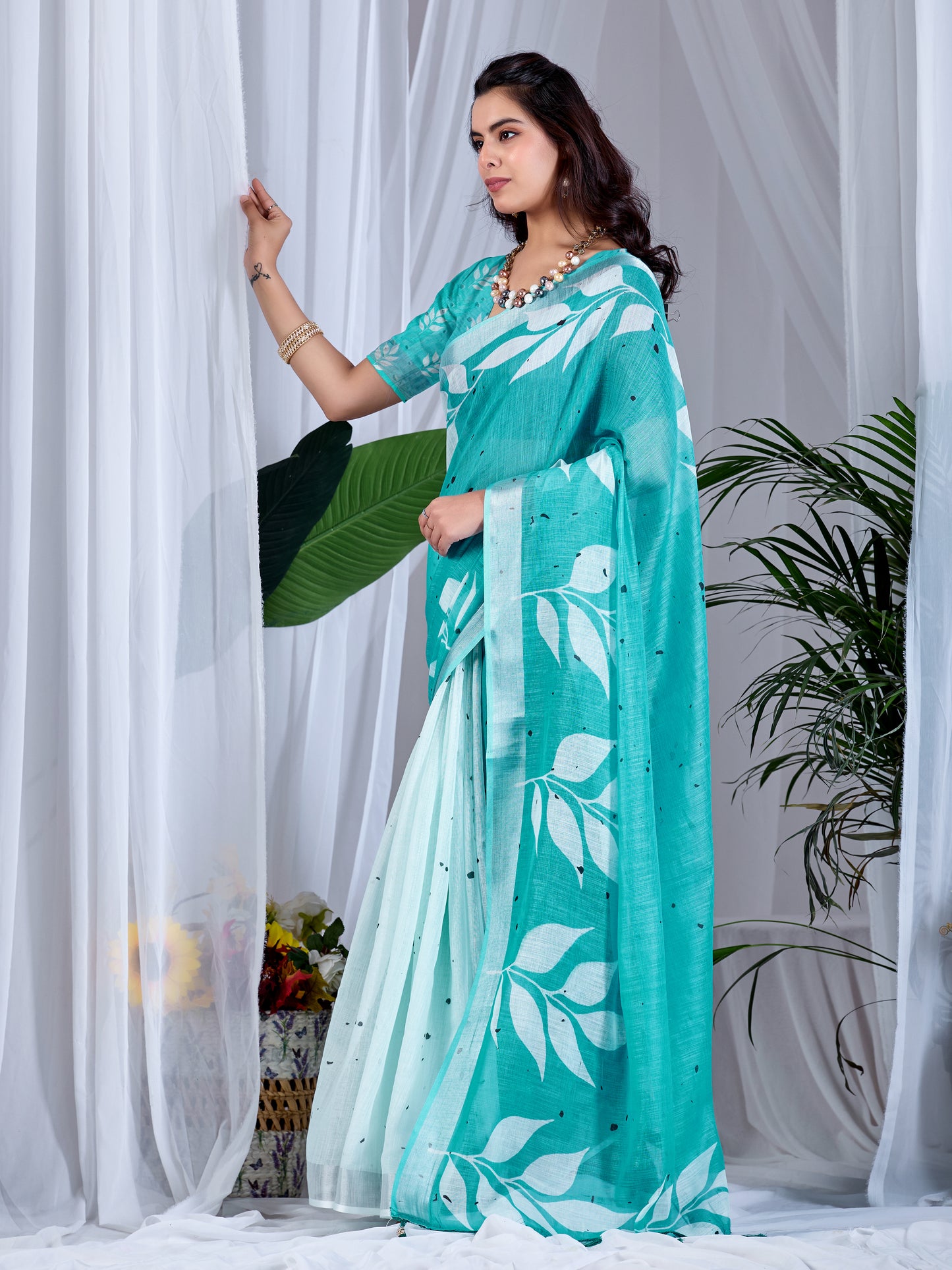 Catalog Designer Saree.