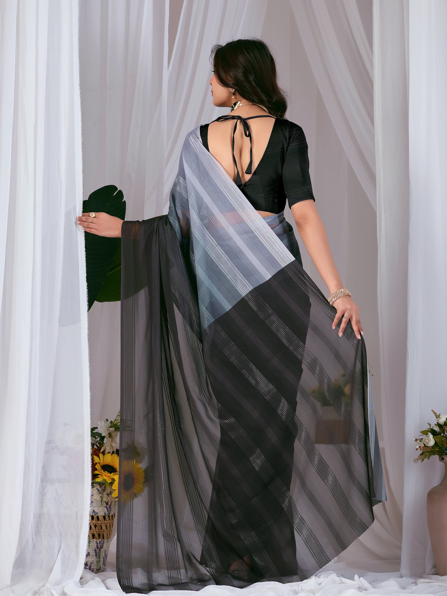 Catalog Designer Saree.