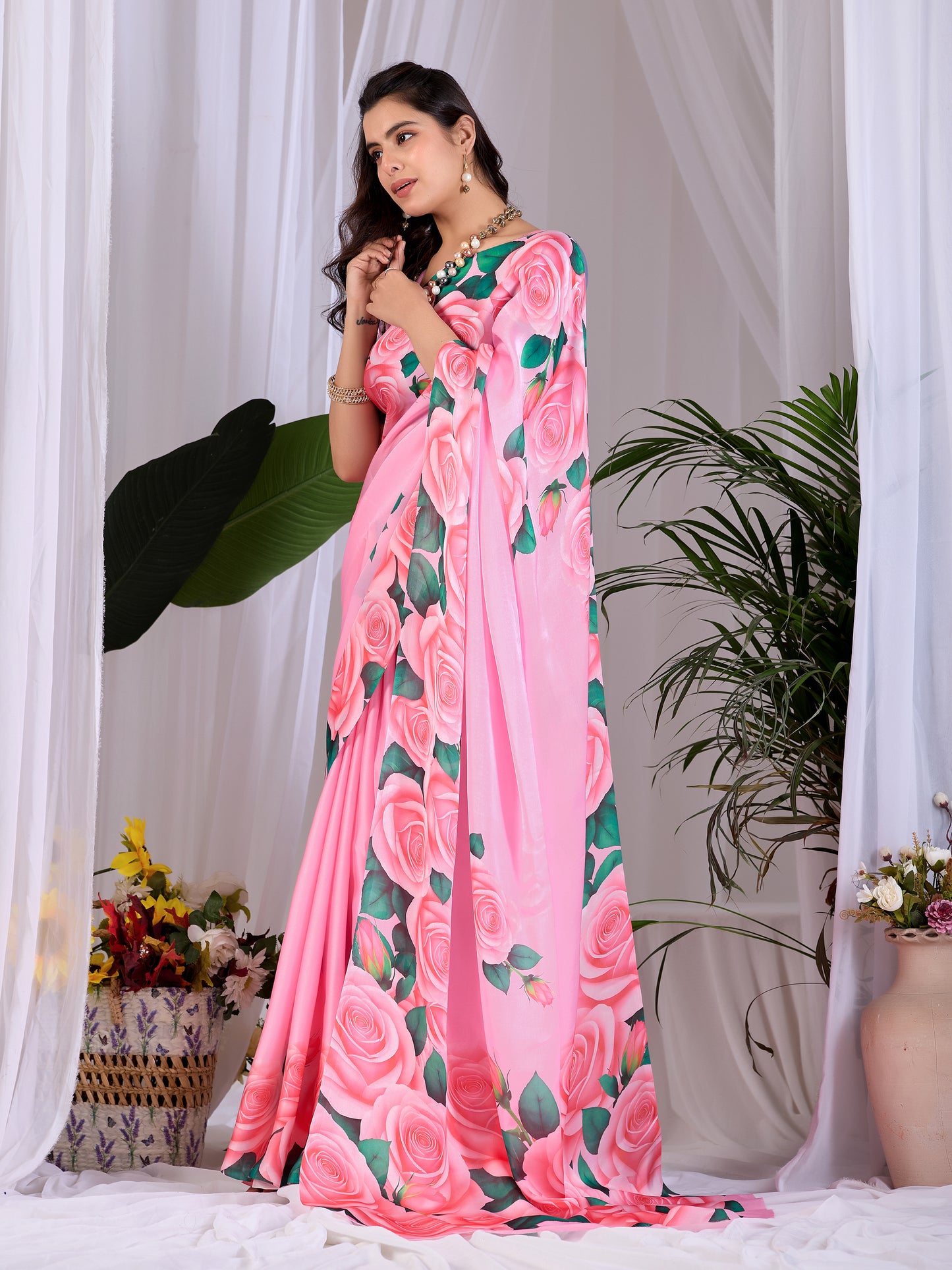 Catalog Designer Saree.