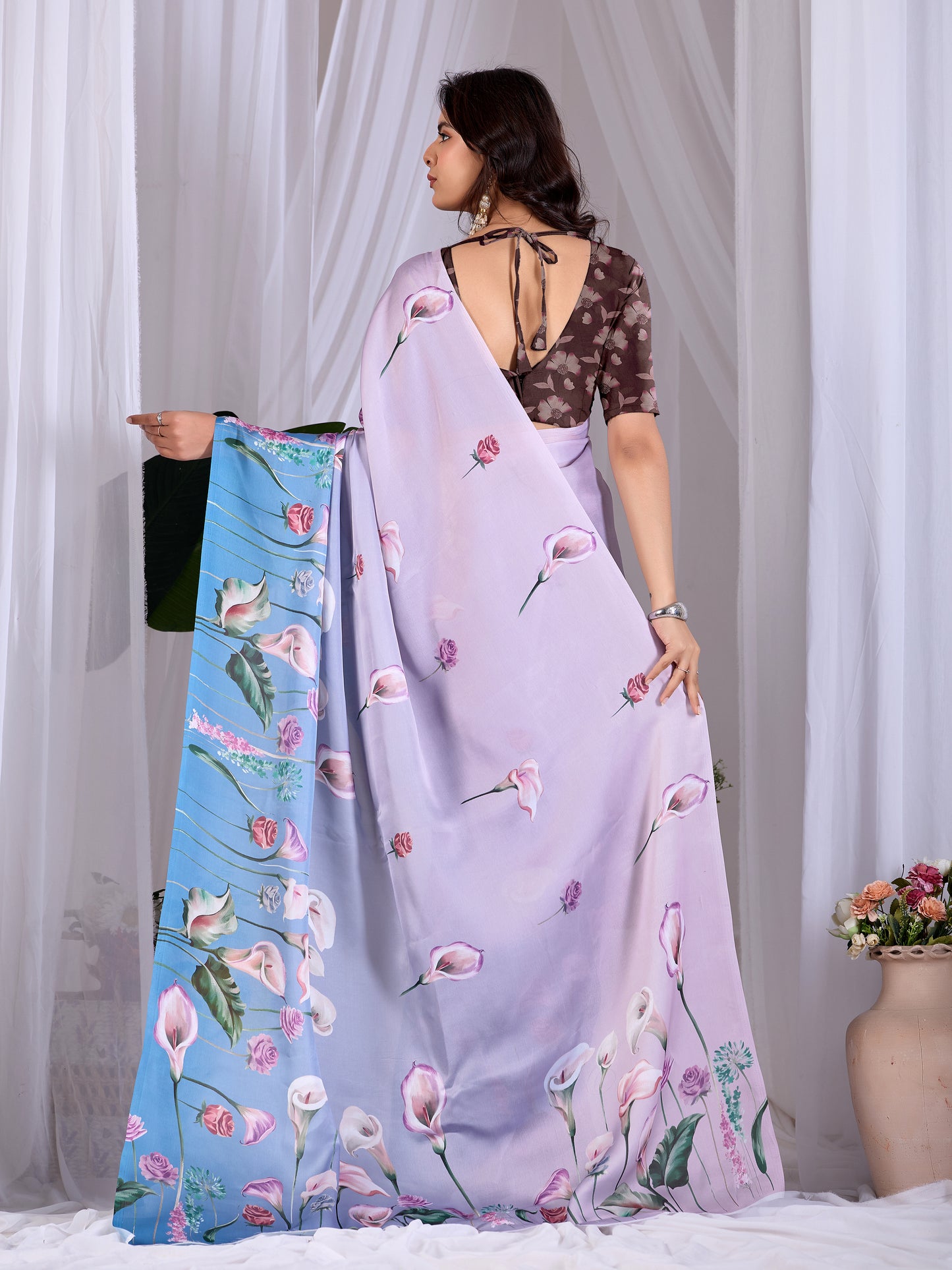 Catalog Designer Saree.