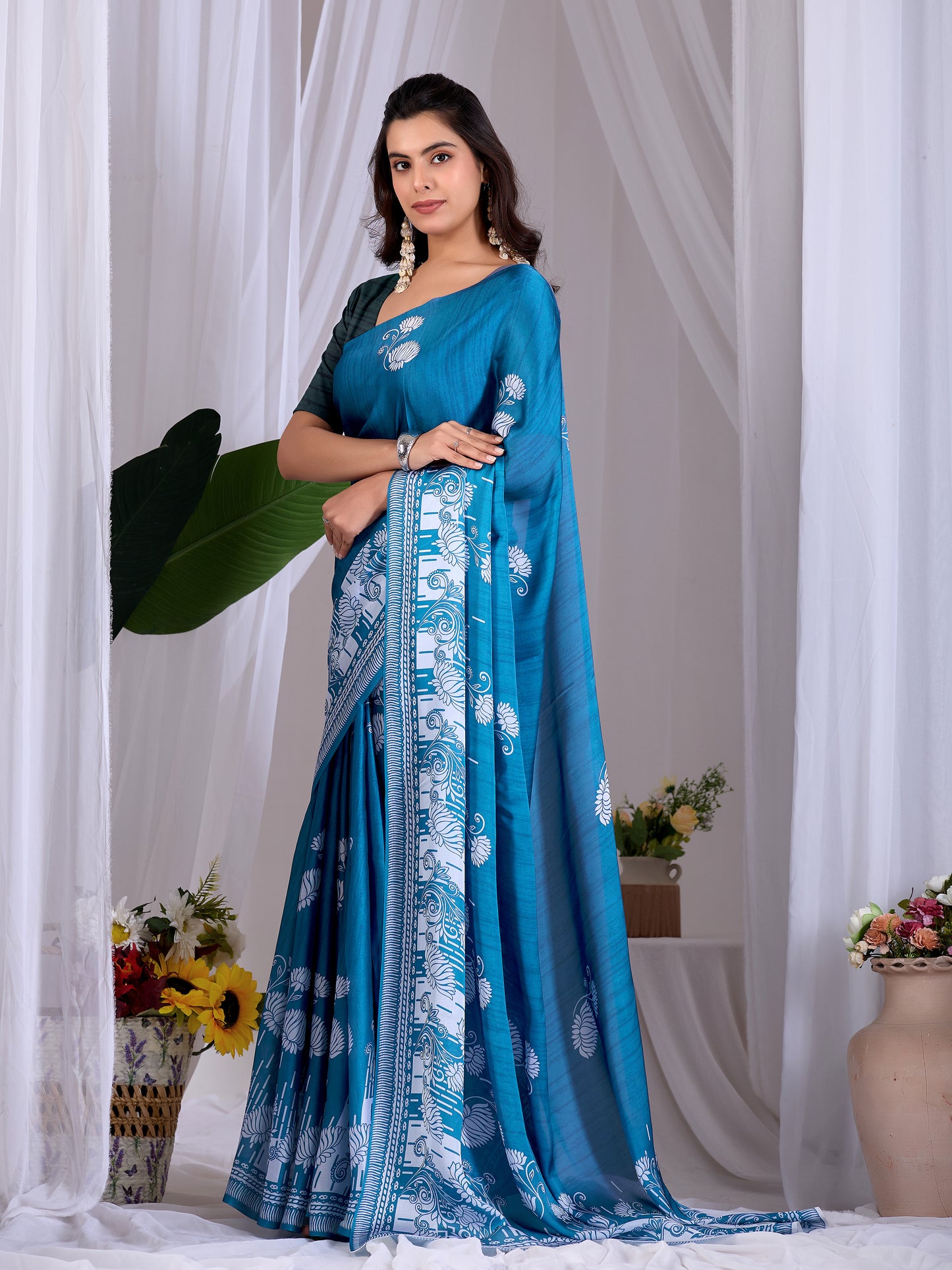 Catalog Designer Saree.