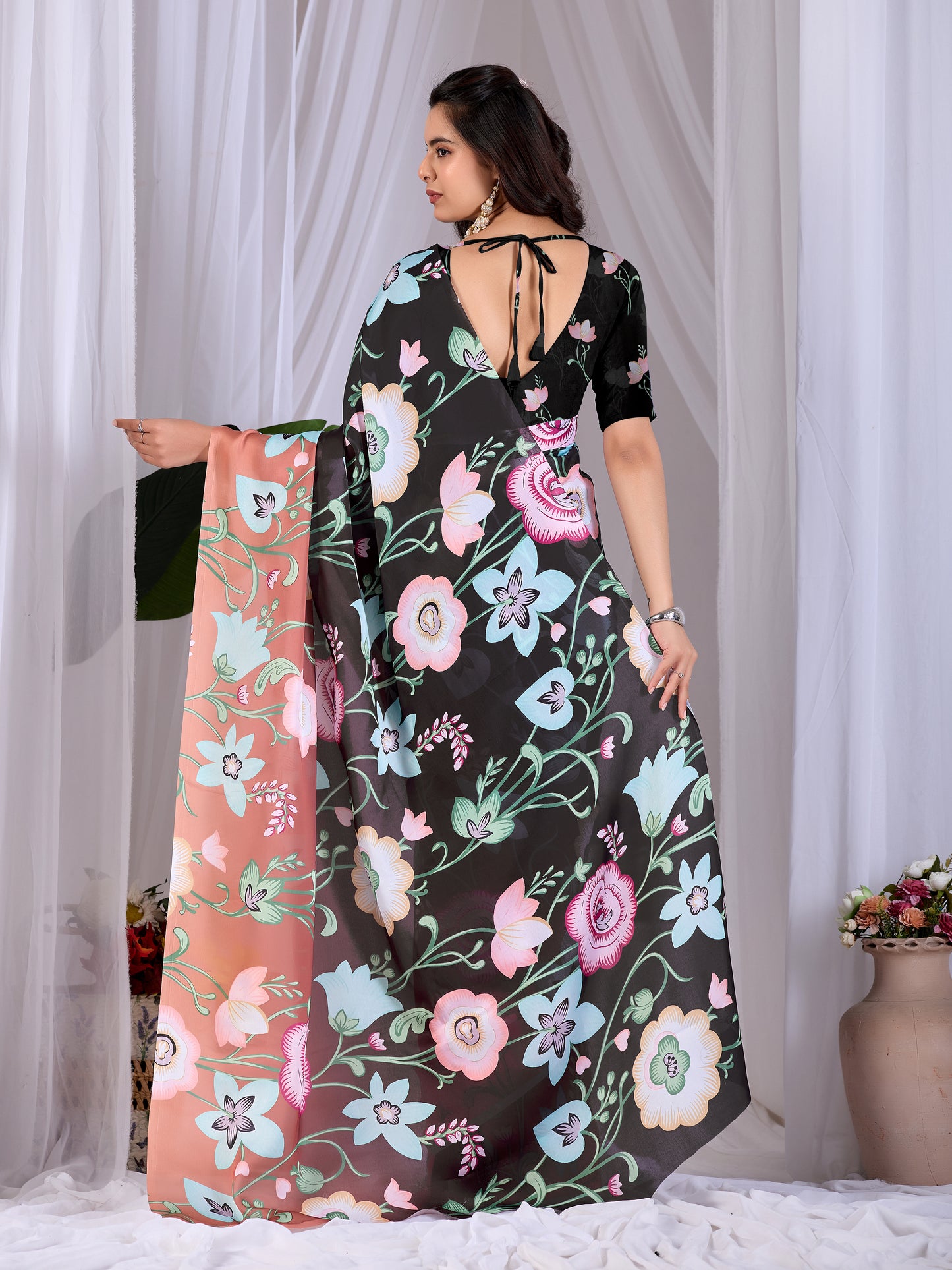 Catalog Designer Saree.