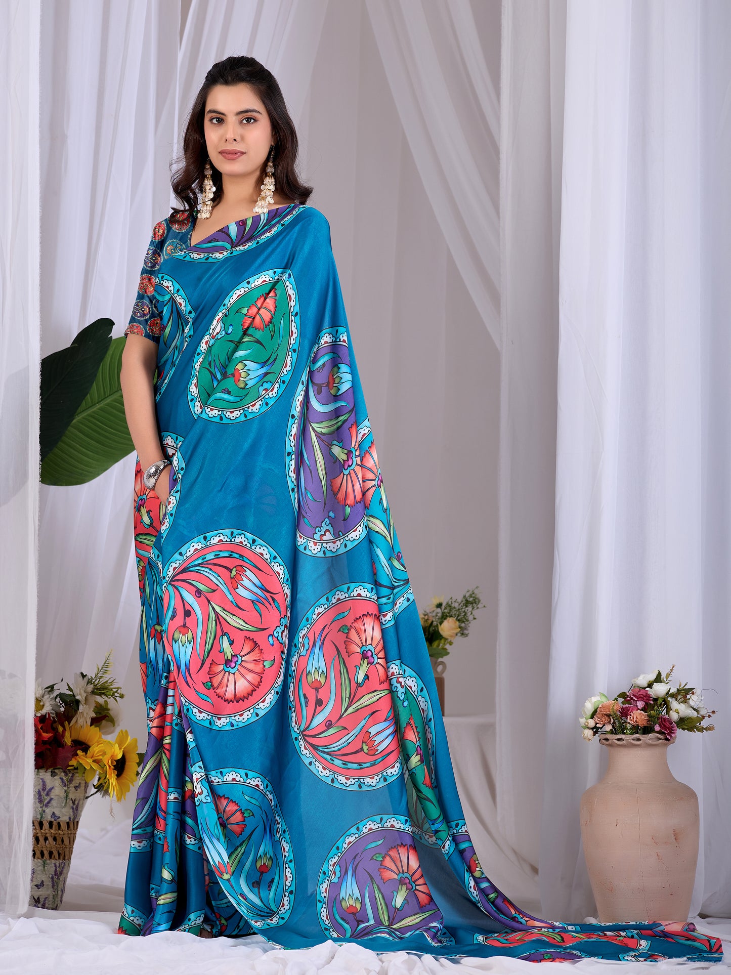 Catalog Designer Saree.