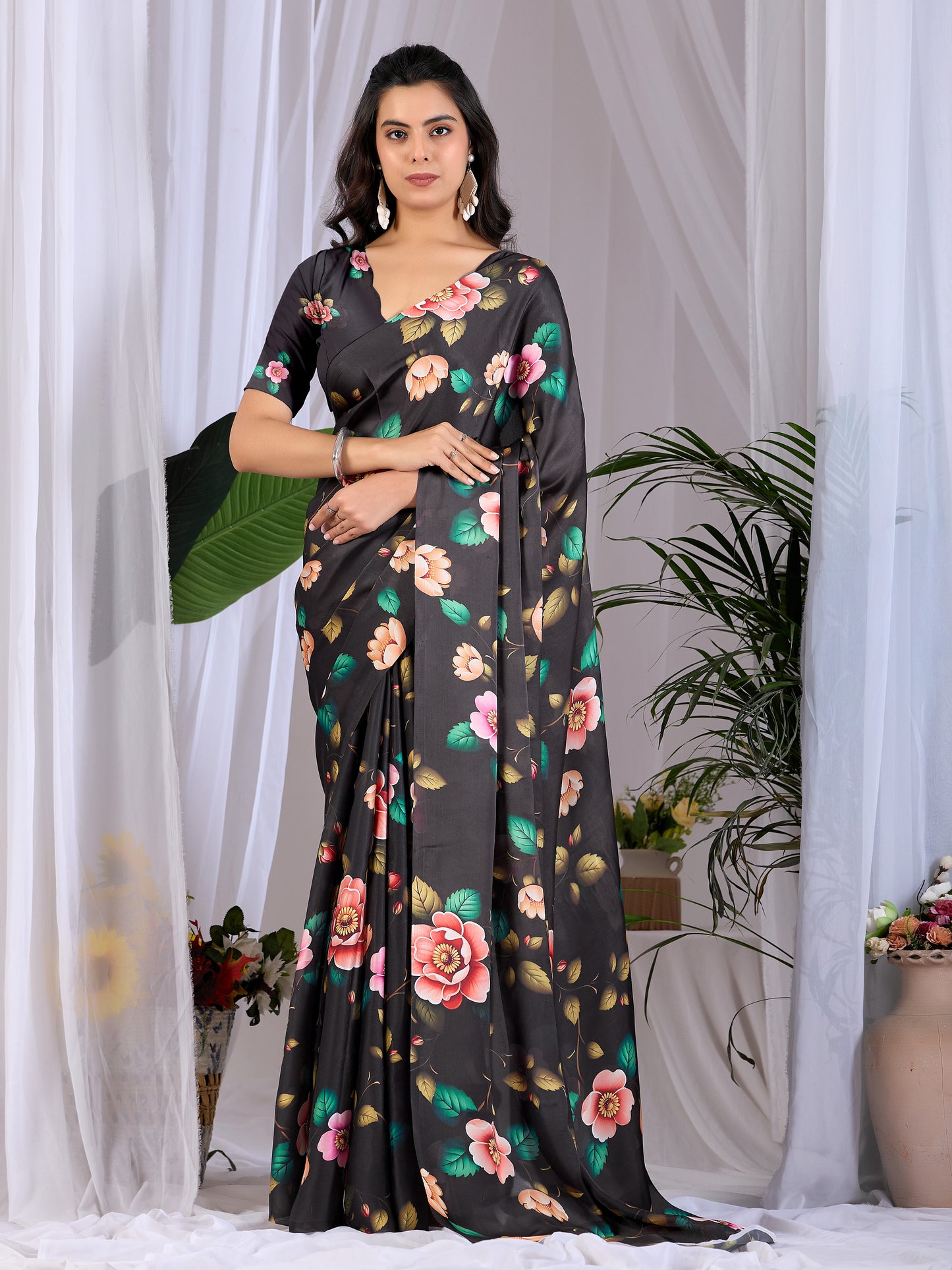Catalog Designer Saree.