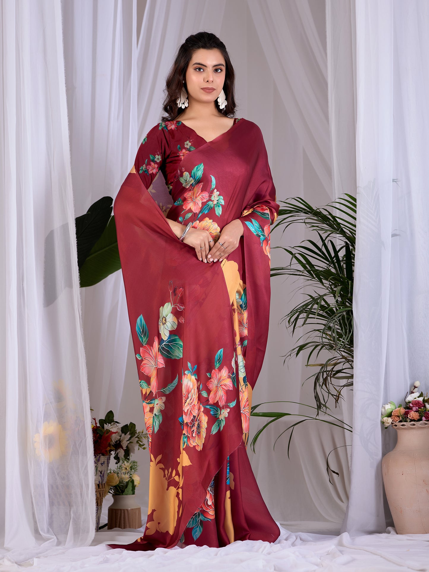 Catalog Designer Saree.