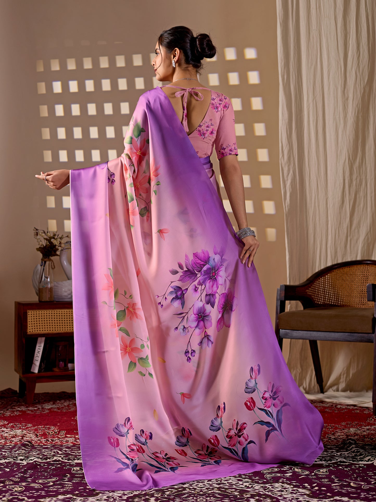 Catalog Designer Saree.