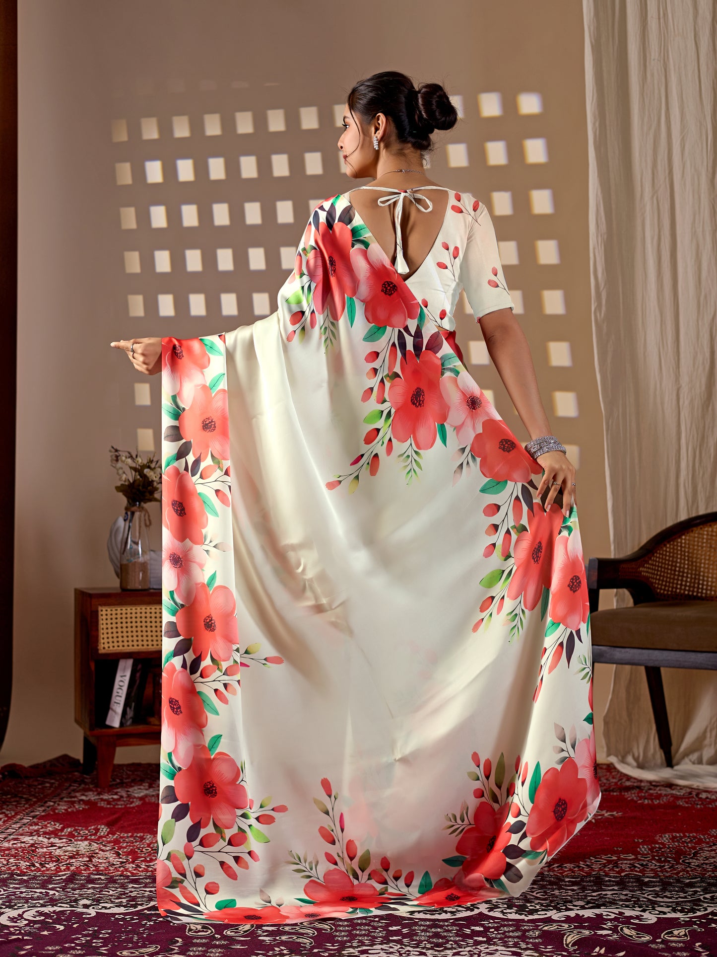 Catalog Designer Saree.