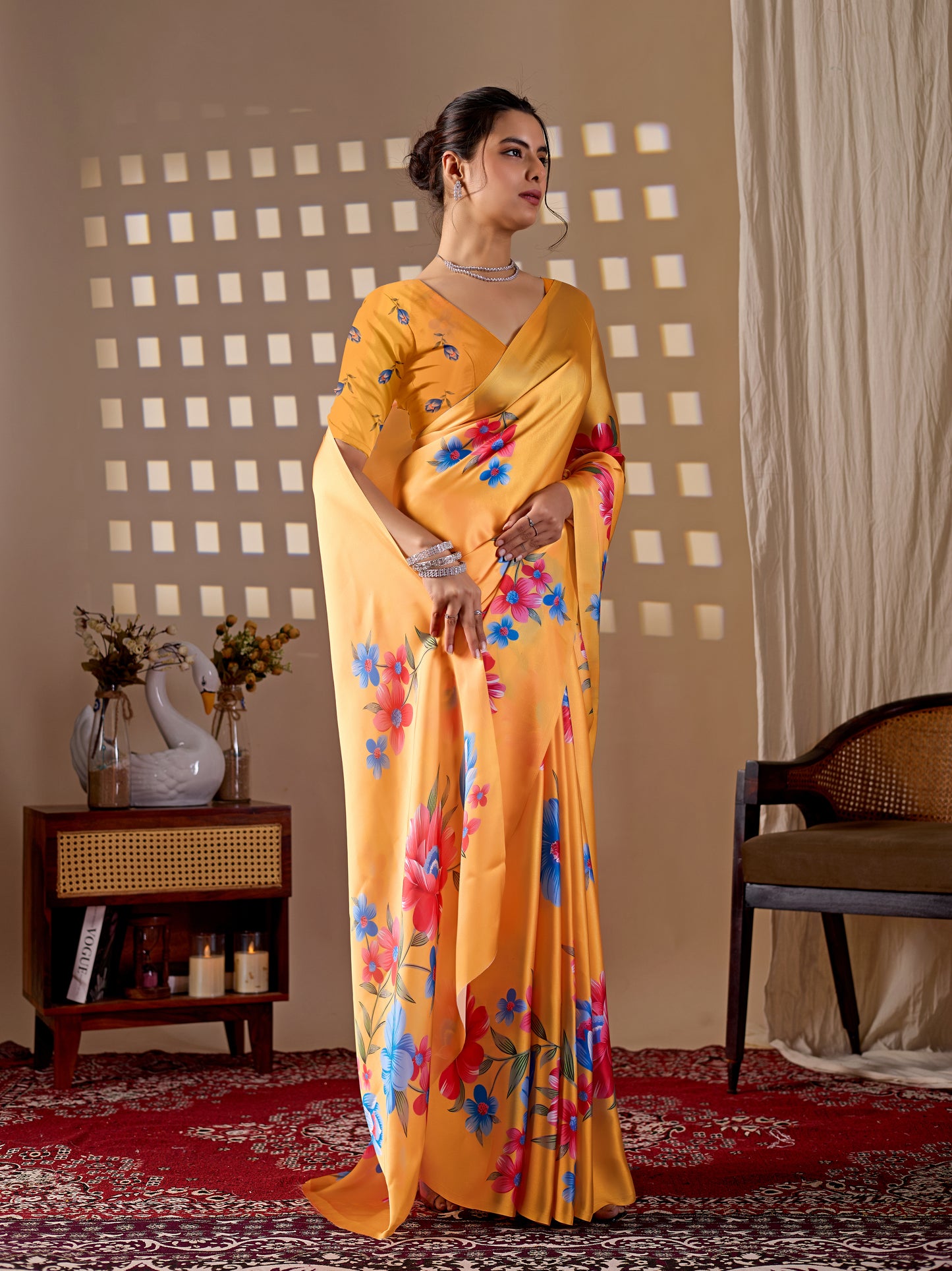 Catalog Designer Saree.