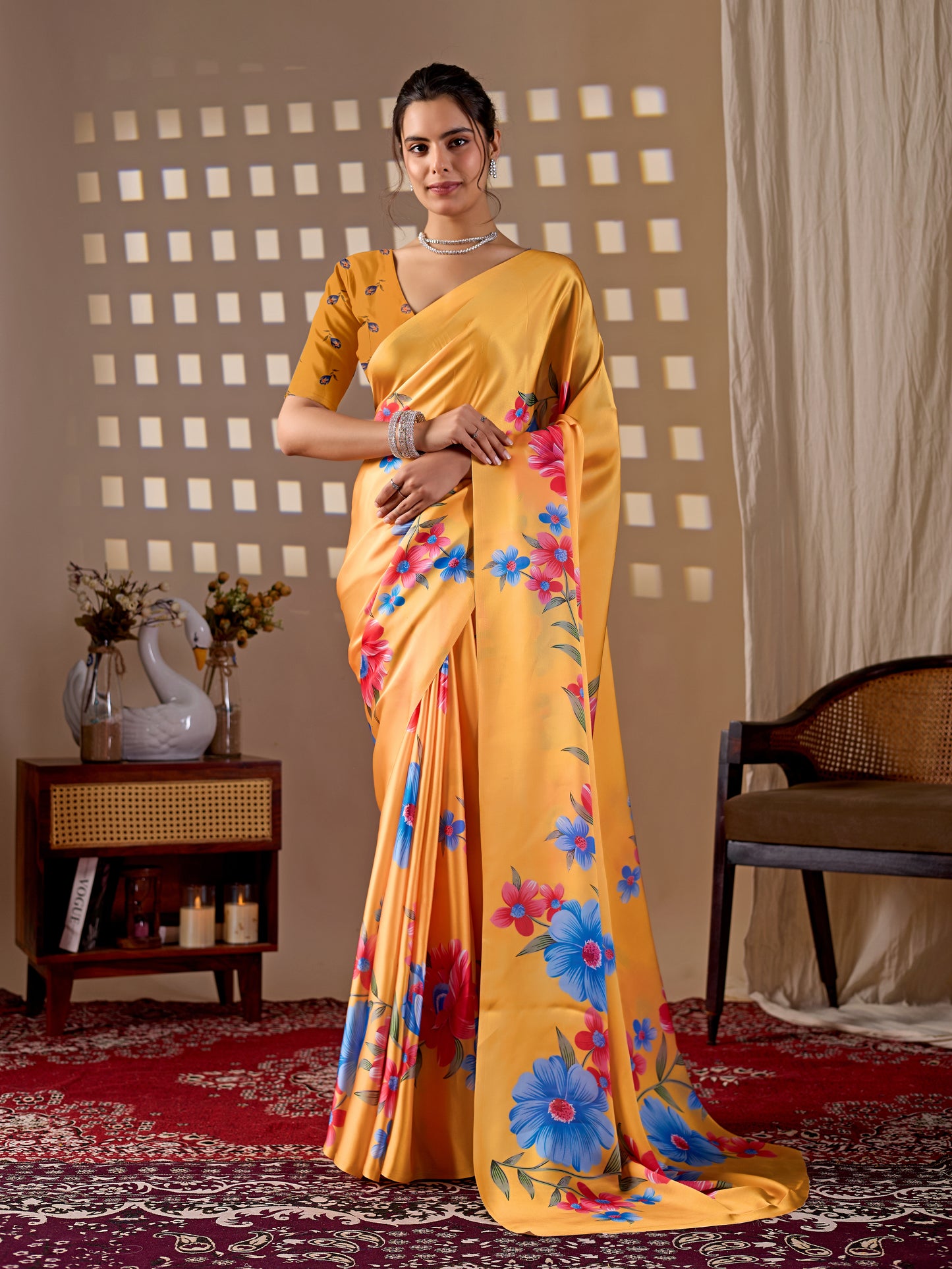 Catalog Designer Saree.