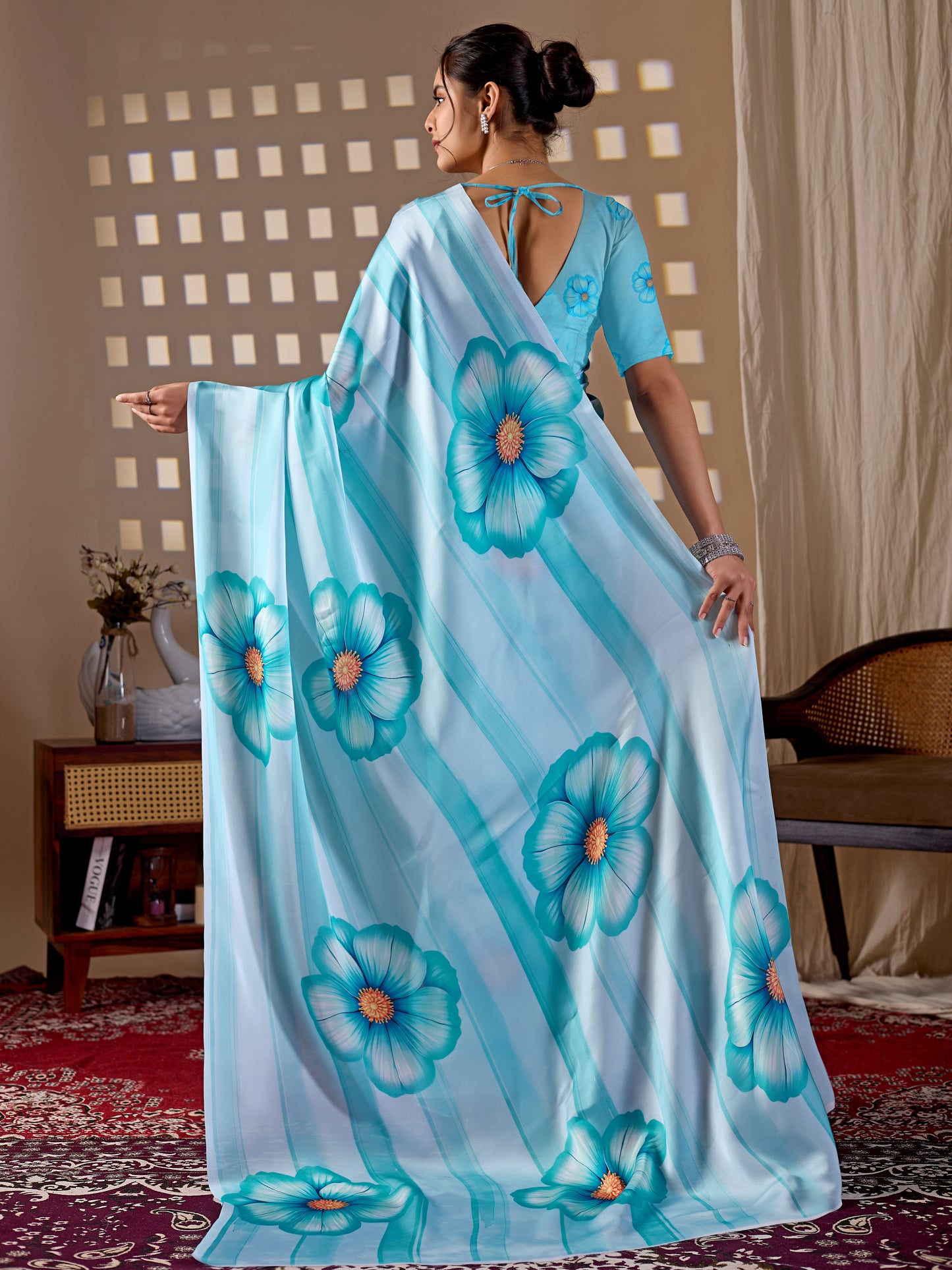 Catalog Designer Saree.