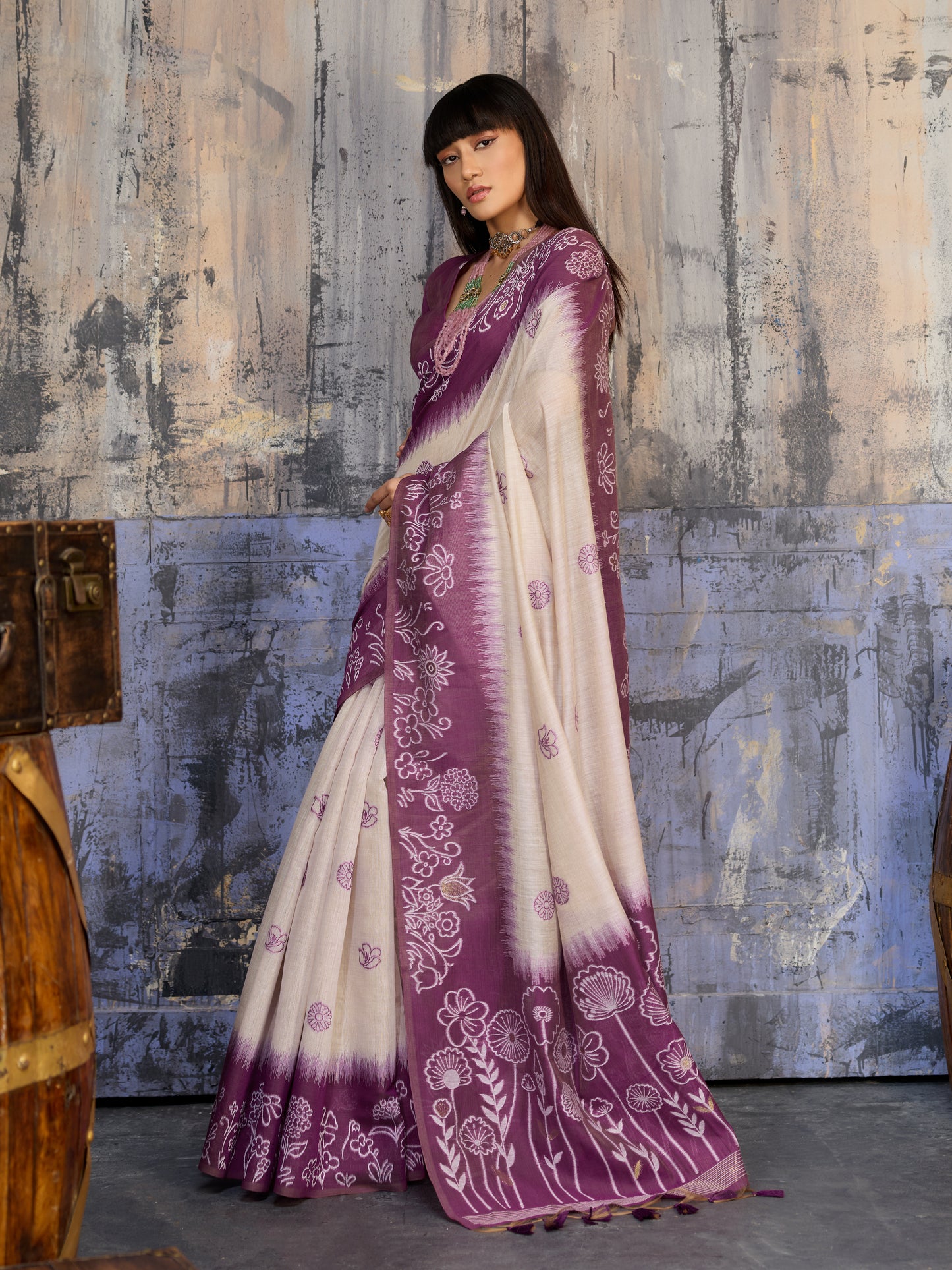 Catalog Designer Saree.