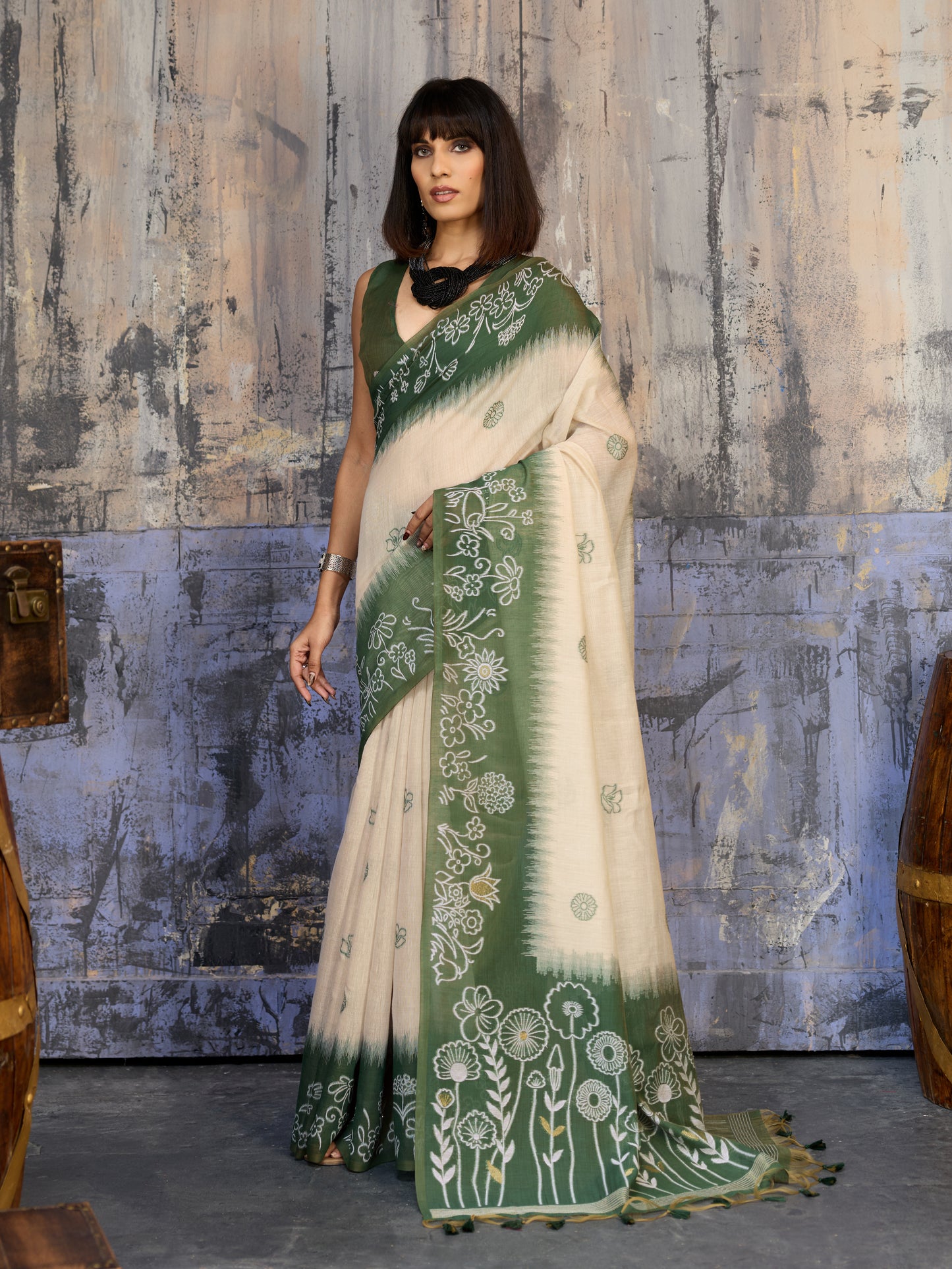 Catalog Designer Saree.