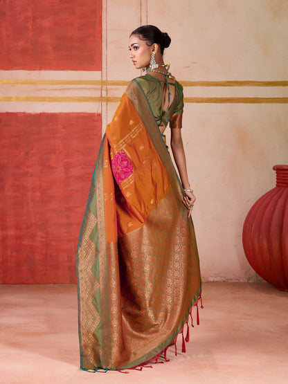 Catalog Designer Saree.