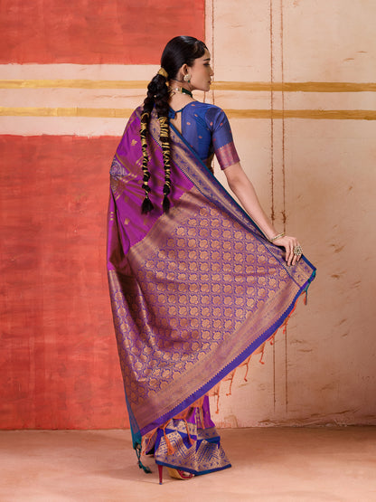 Catalog Designer Saree.