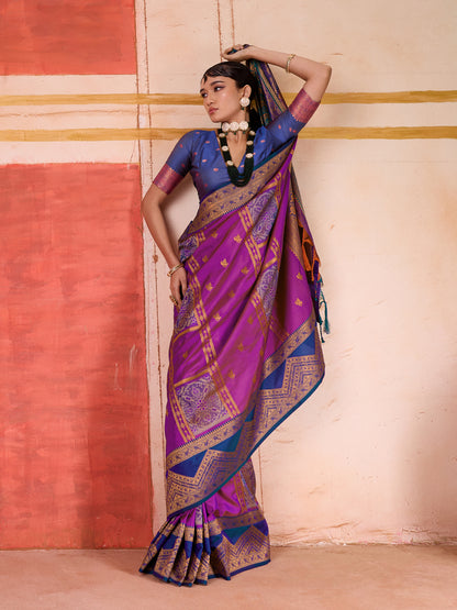 Catalog Designer Saree.