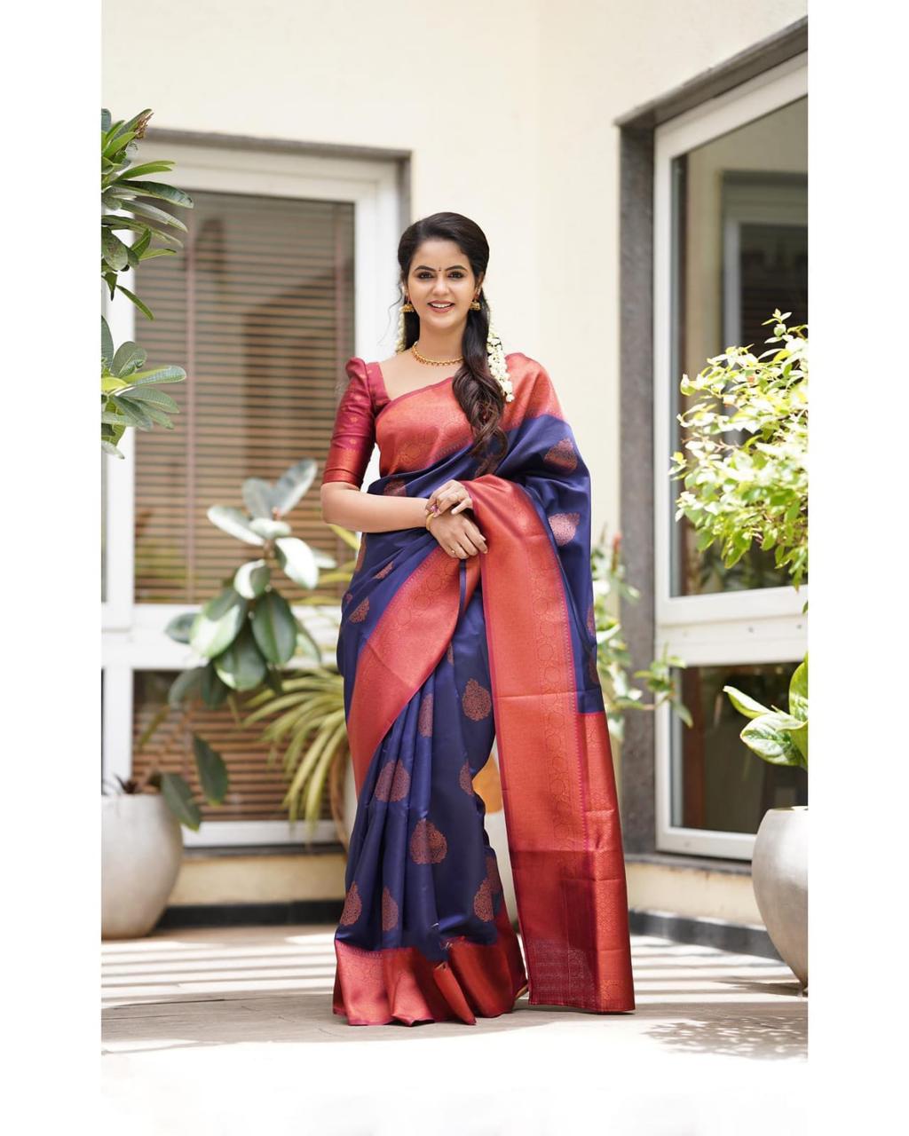 Catalogue Designer Silk Saree