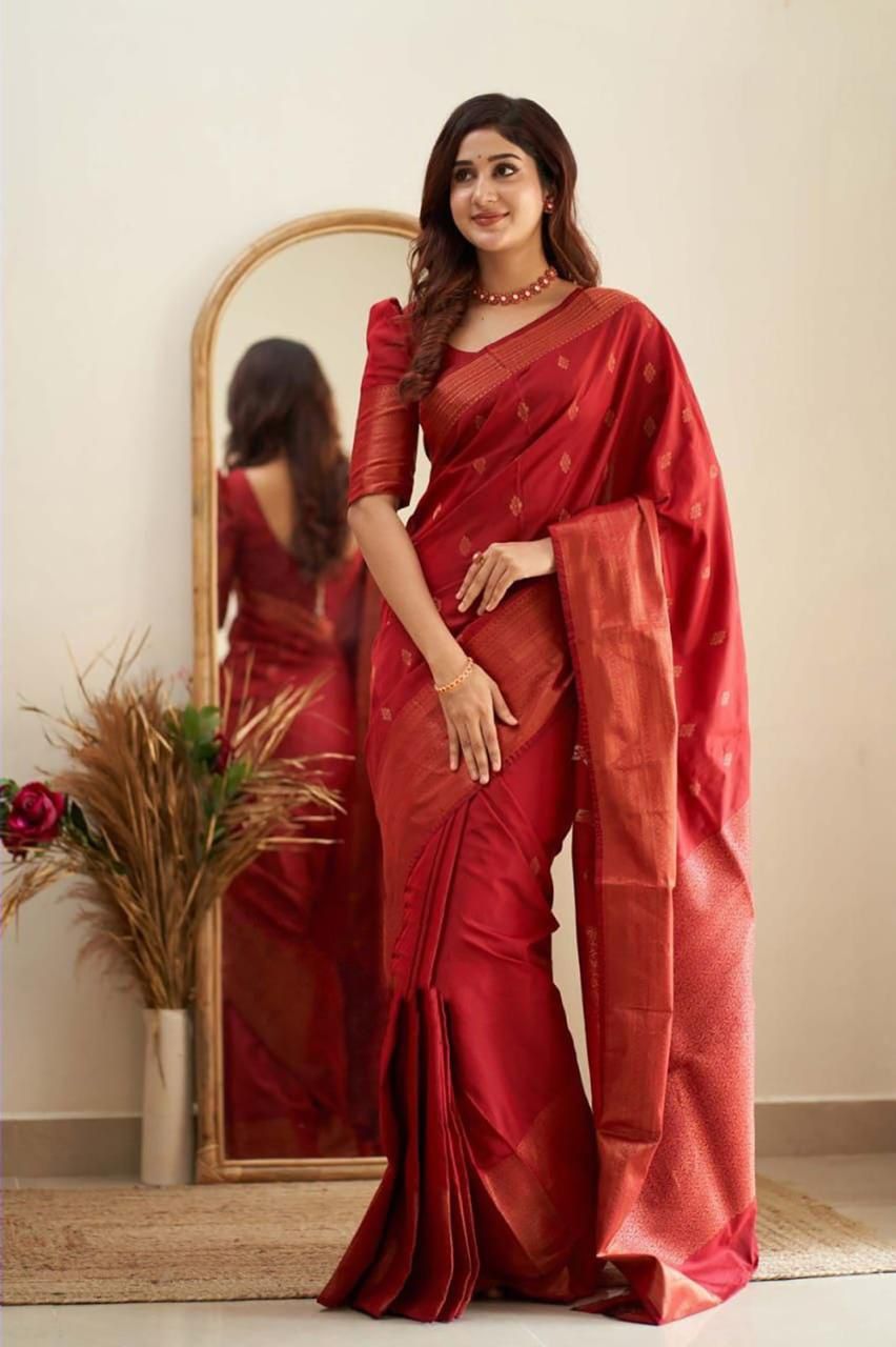 Catalogue Designer Silk Saree