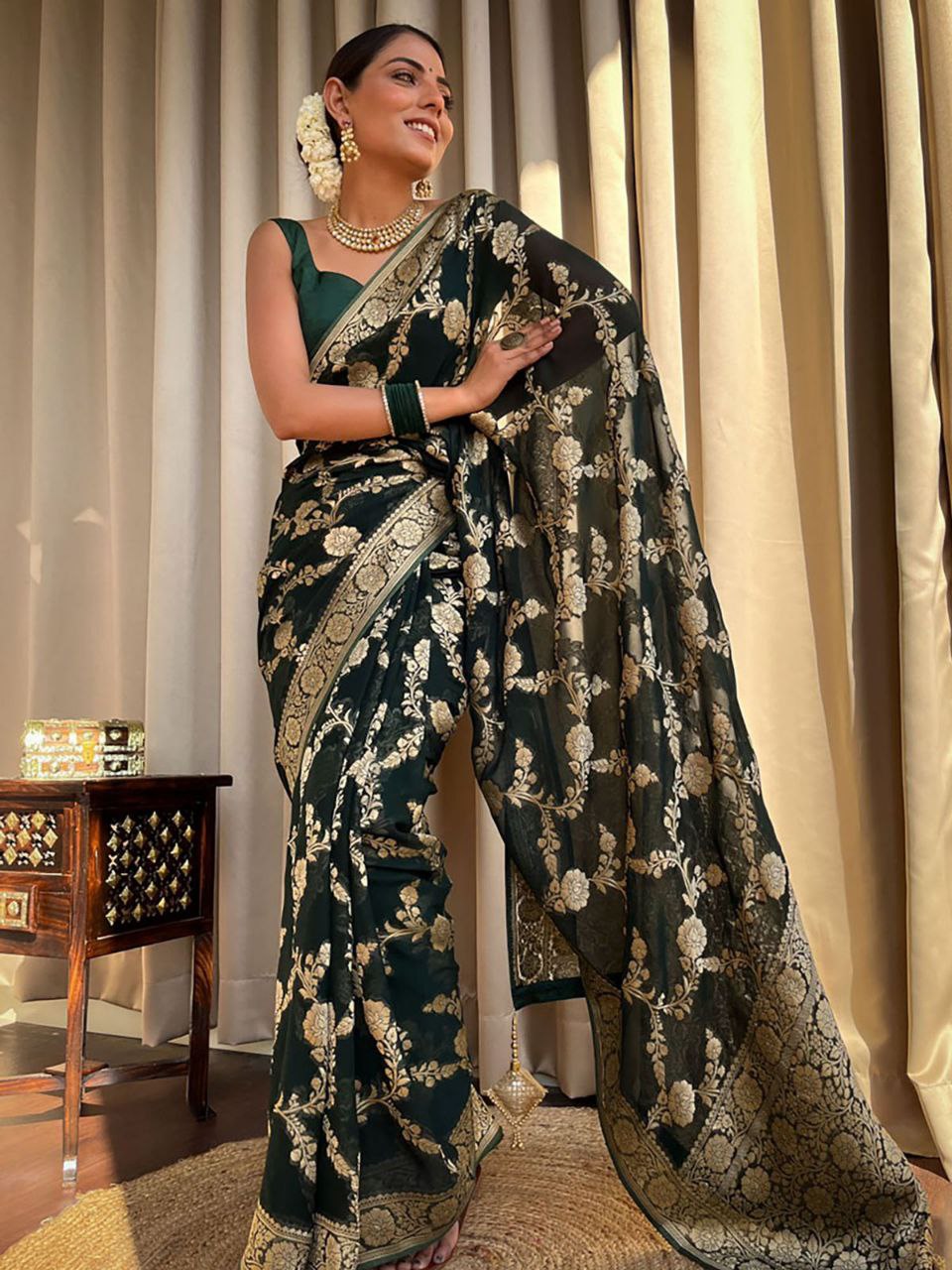 Catalogue Designer Silk Saree