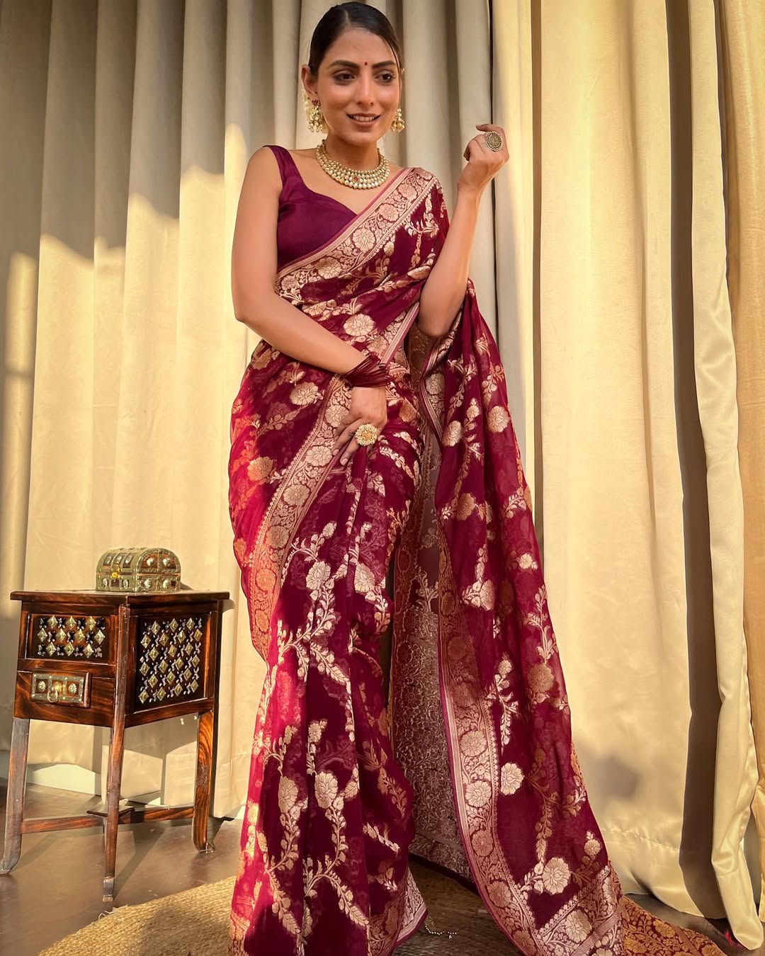 Catalogue Designer Silk Saree