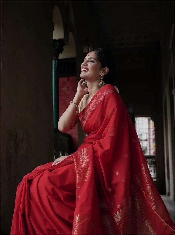 Catalogue Designer Silk Saree