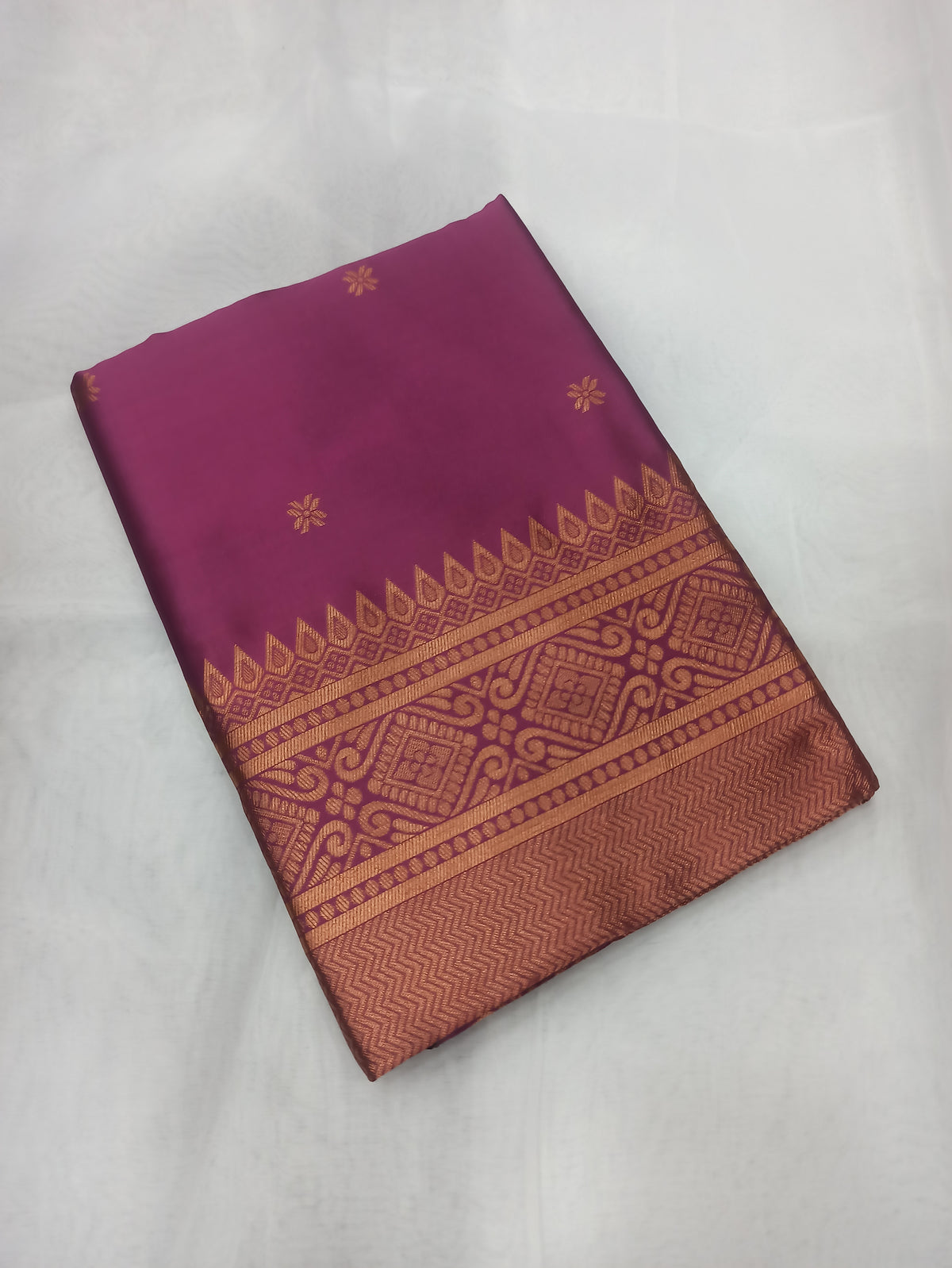 Catalogue Designer Silk Saree
