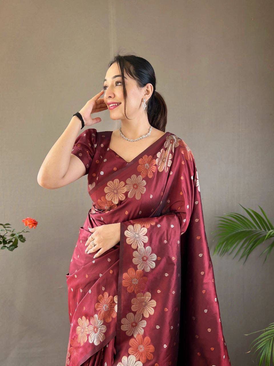 Catalogue Designer Silk Saree