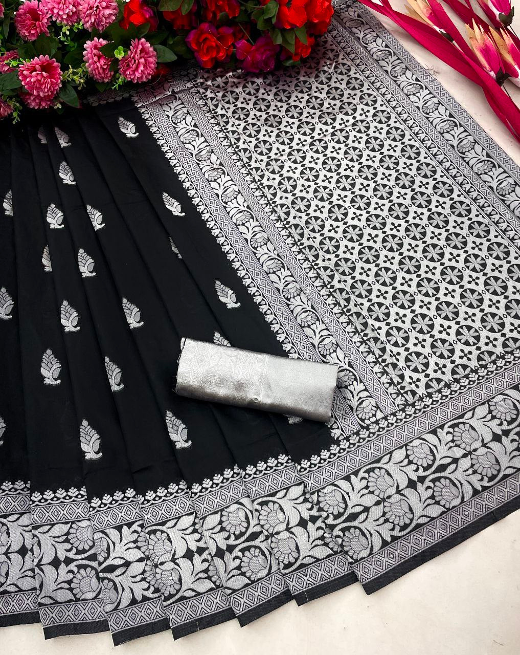 Catalogue Designer Silk Saree
