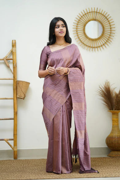 Catalogue Designer Silk Saree
