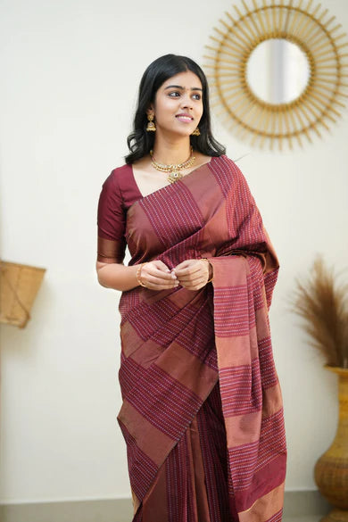 Catalogue Designer Silk Saree