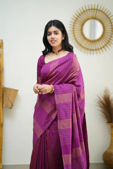 Catalogue Designer Silk Saree