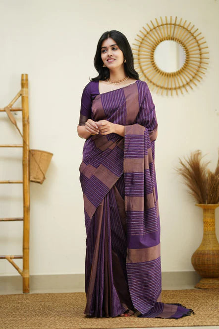 Catalogue Designer Silk Saree