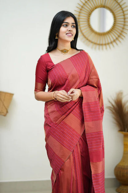 Catalogue Designer Silk Saree