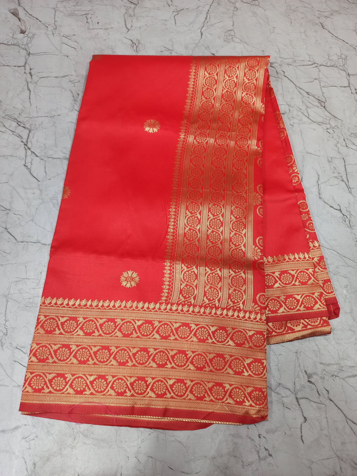 Catalogue Designer Silk Saree