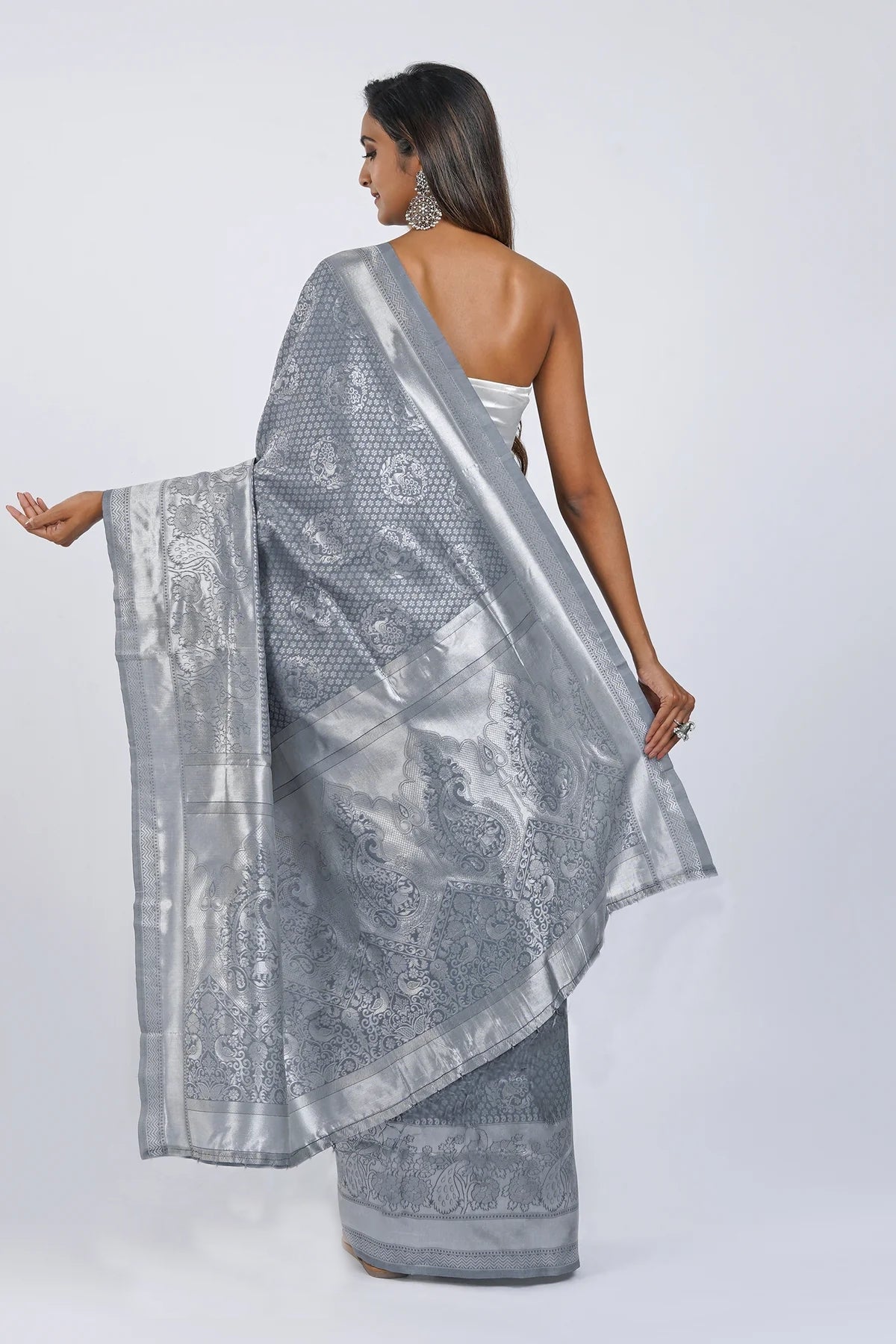 Catalogue Designer Silk Saree