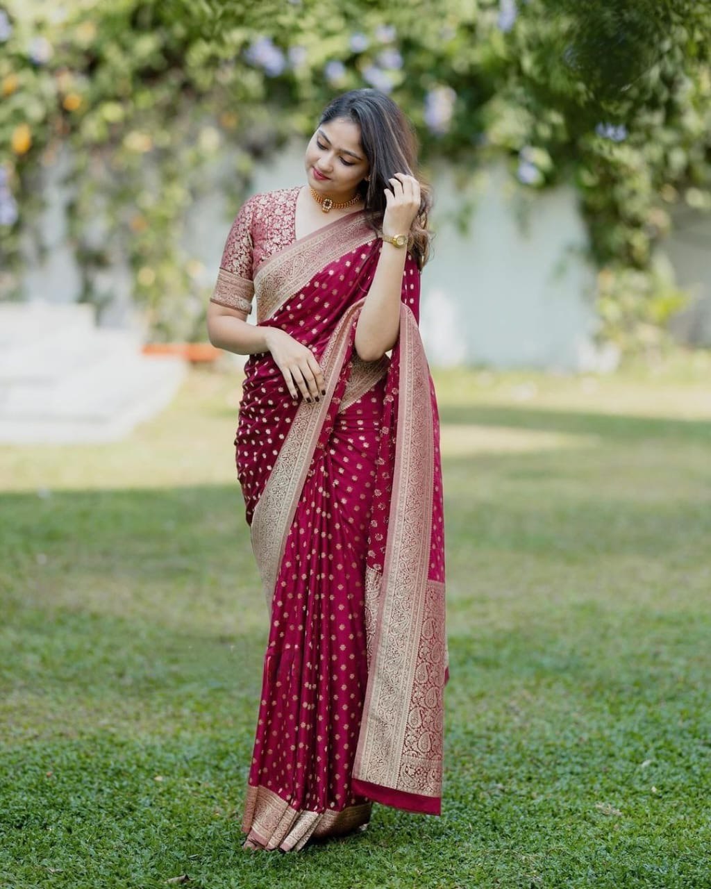 Catalogue Designer Silk Saree