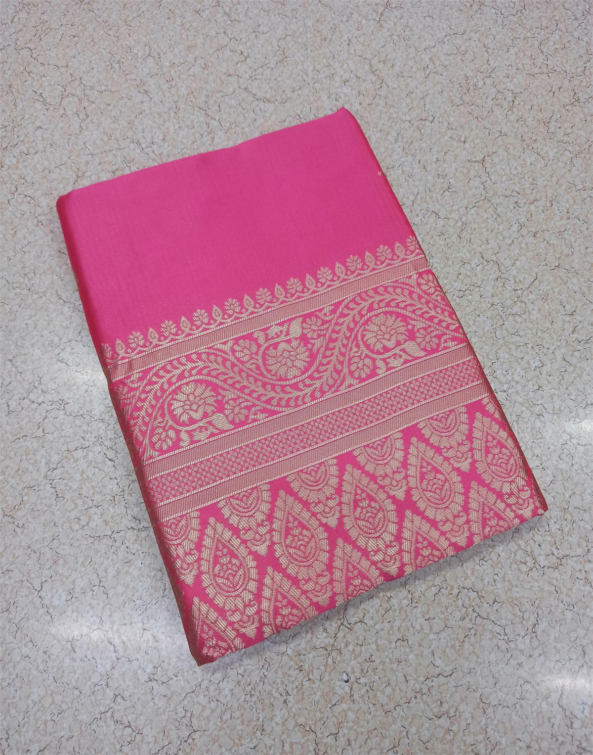 Catalogue Designer Silk Saree
