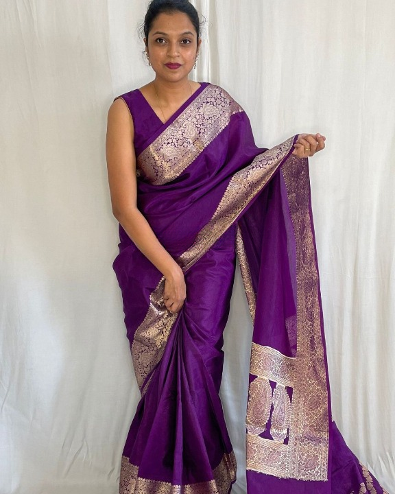 Catalogue Designer Silk Saree