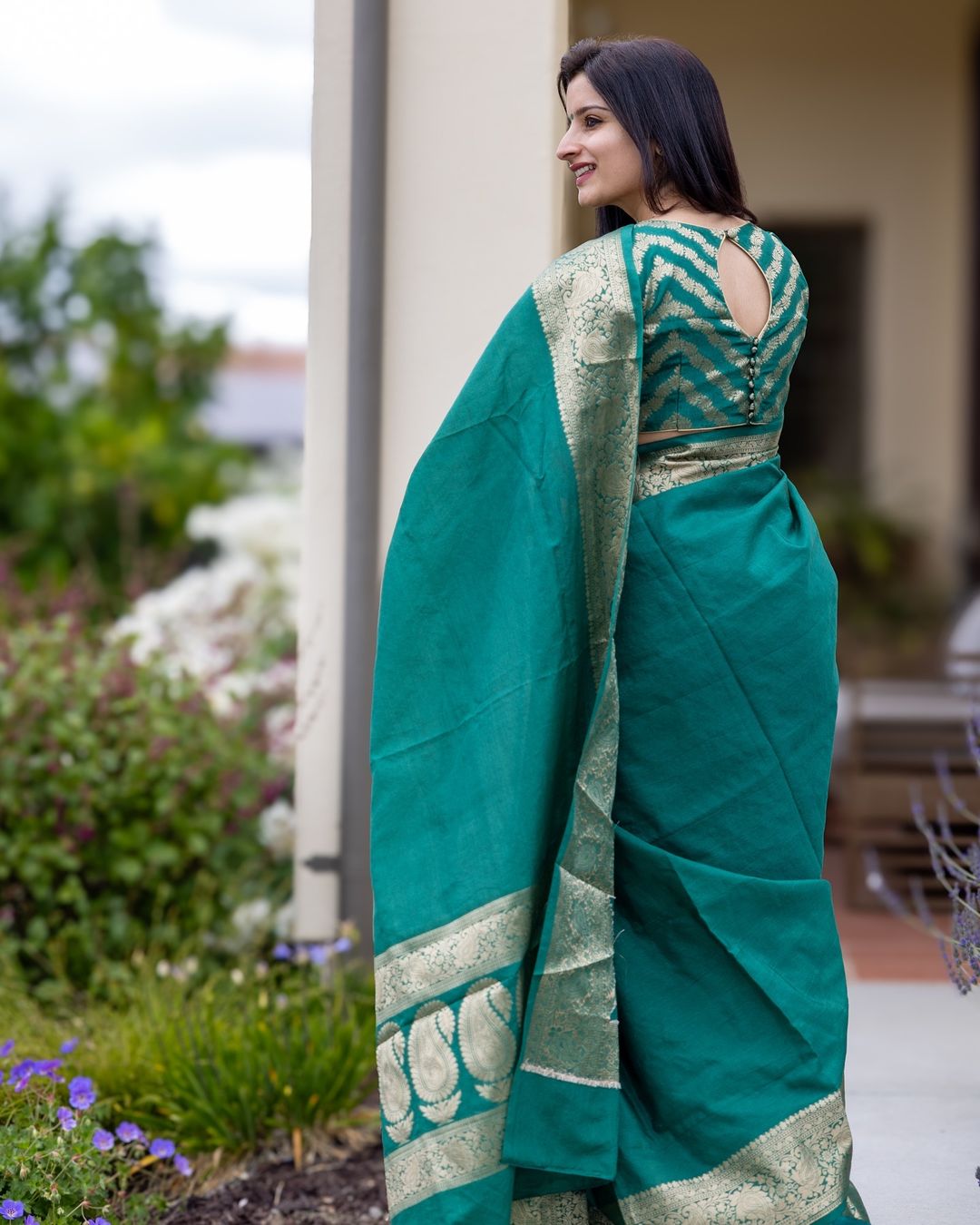 Catalogue Designer Silk Saree