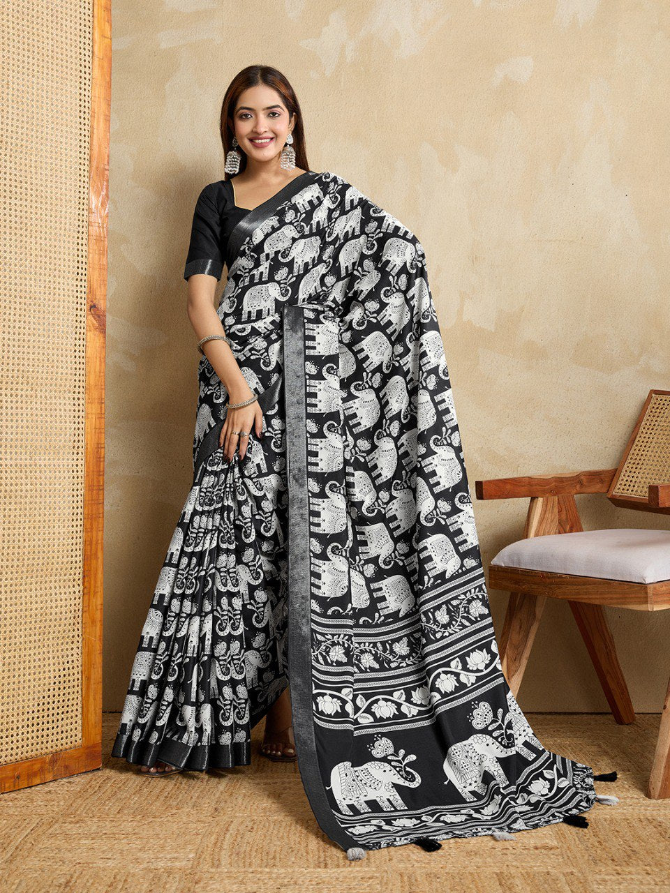 Catalog Designer Saree.