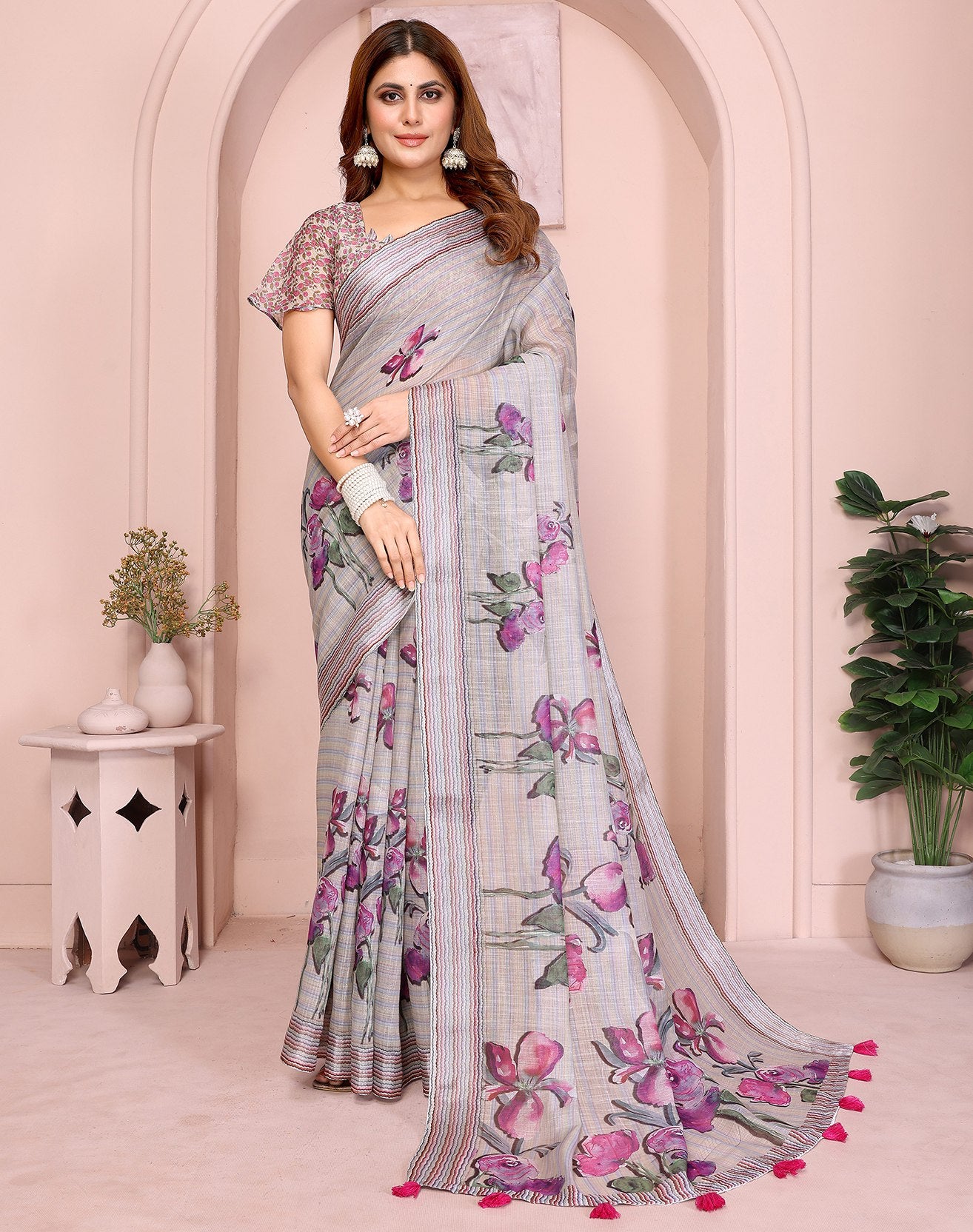 Catalog Designer Saree.