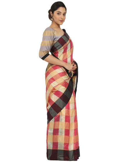Catalog Designer Saree.