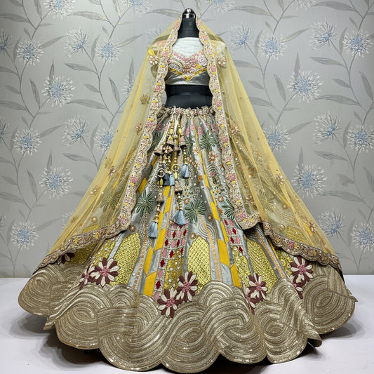 Latest Semi Stitched Bridal Lehenga Choli With Dupatta.