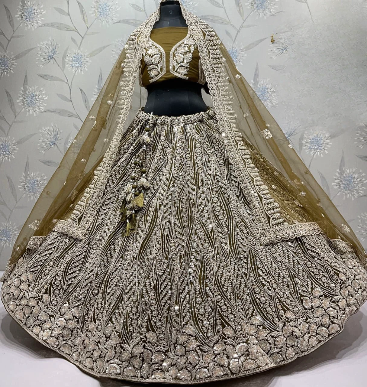 Latest Semi Stitched Lehenga Choli With Dupatta.