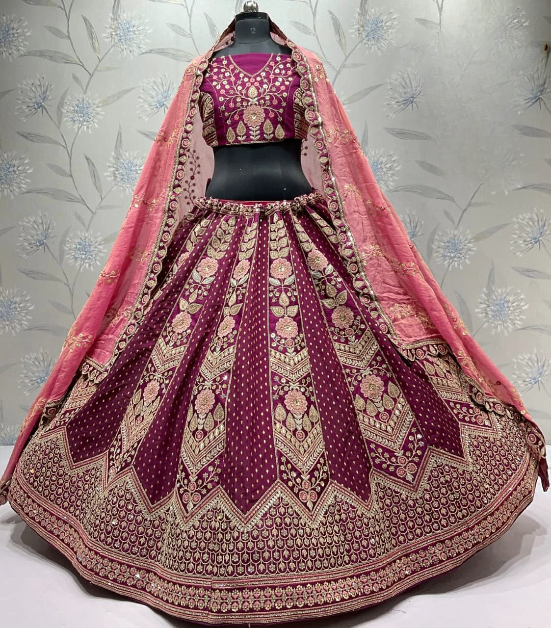 Latest Semi Stitched Lehenga Choli With Dupatta.