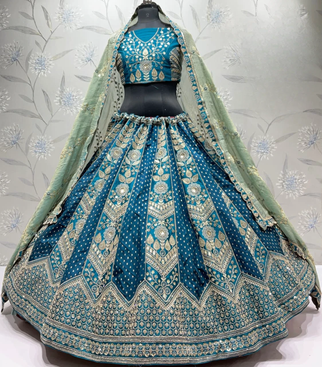 Latest Semi Stitched Lehenga Choli With Dupatta.